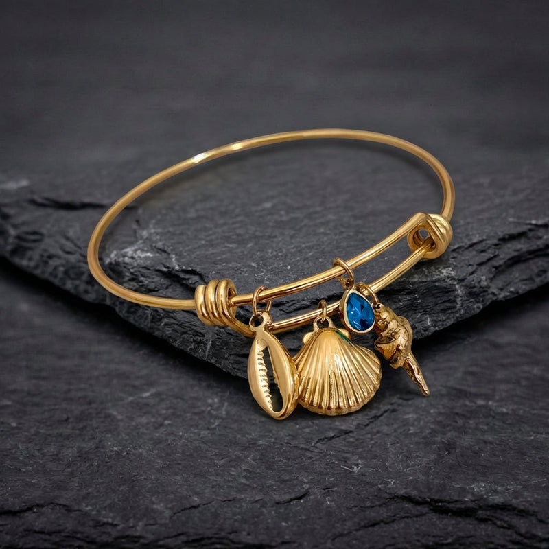 Vintage Shell Charm Adjustable Gold Bracelet
