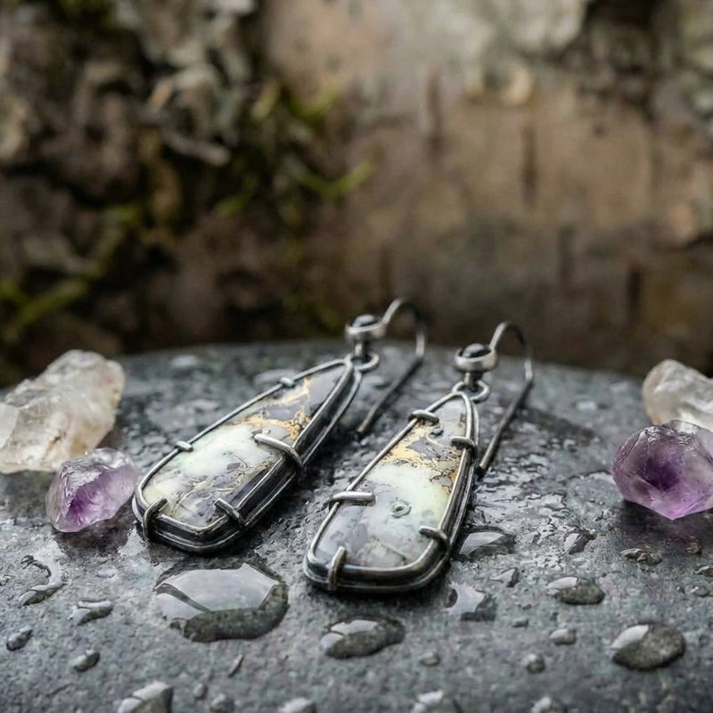 Vintage Stone Dangle Earrings