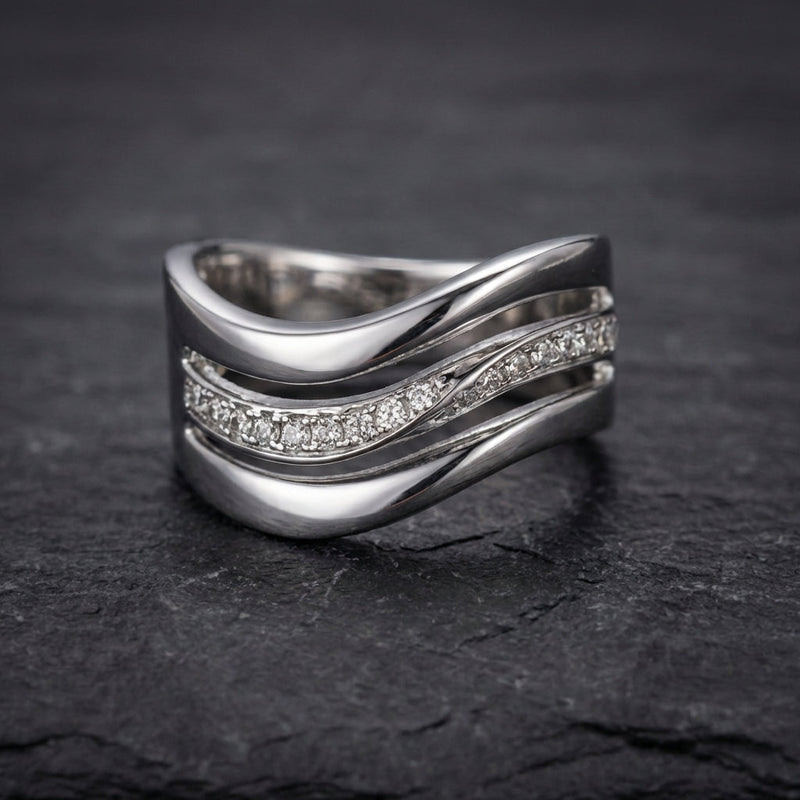 Vintage Wavy Bright Layered Silver Ring