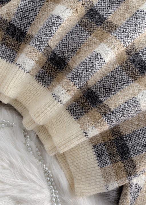 Beige Crane Tops Warm Plaid Knit Sweat Tops