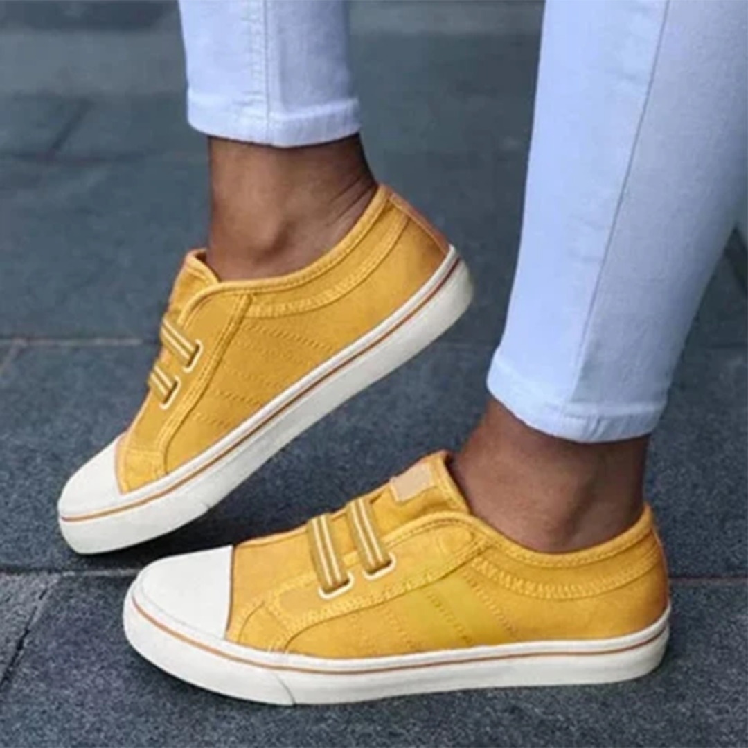 CD | Adidași generali relaxați și atemporali