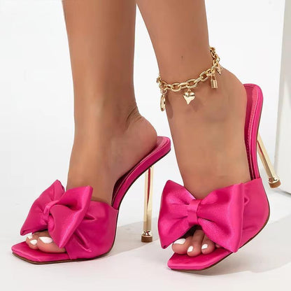 Classic Vintage Heels with a Flattering Fit