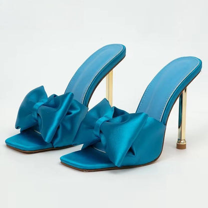 Classic Vintage Heels with a Flattering Fit