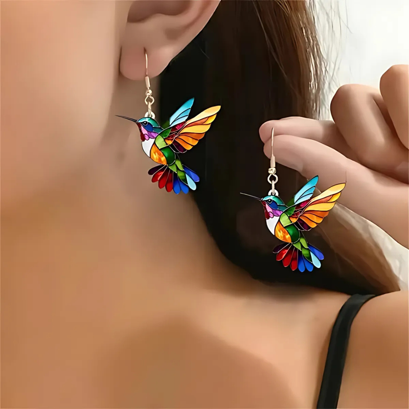 Beautiful Hummingbird Necklace With Bonus Earrings ��� Offer