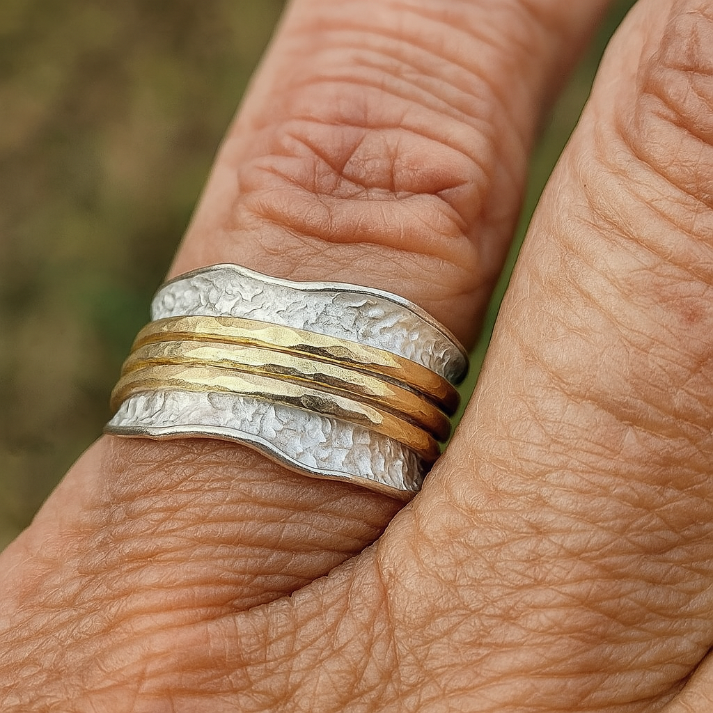 Vintage Fine Spinning Ring In Gold And Silver