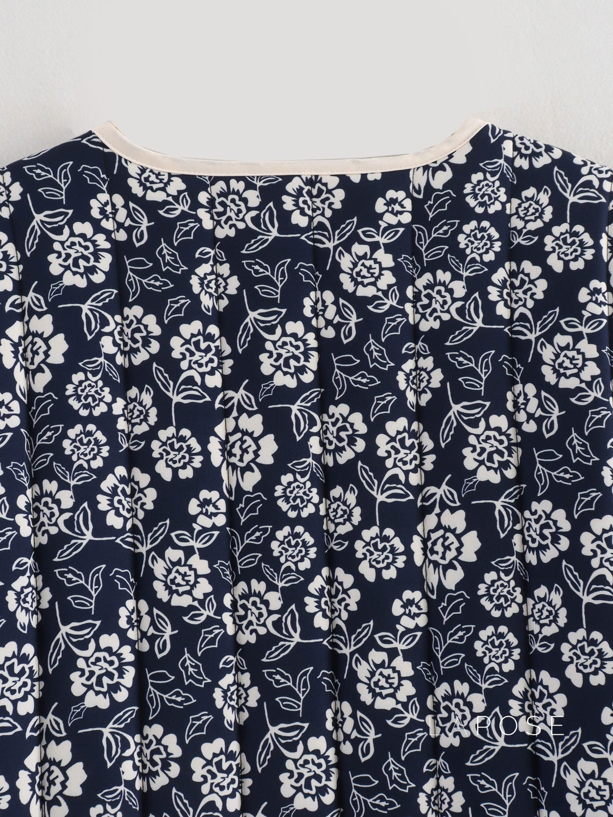 Beautifully Crafted Cardigan in a Classic Style