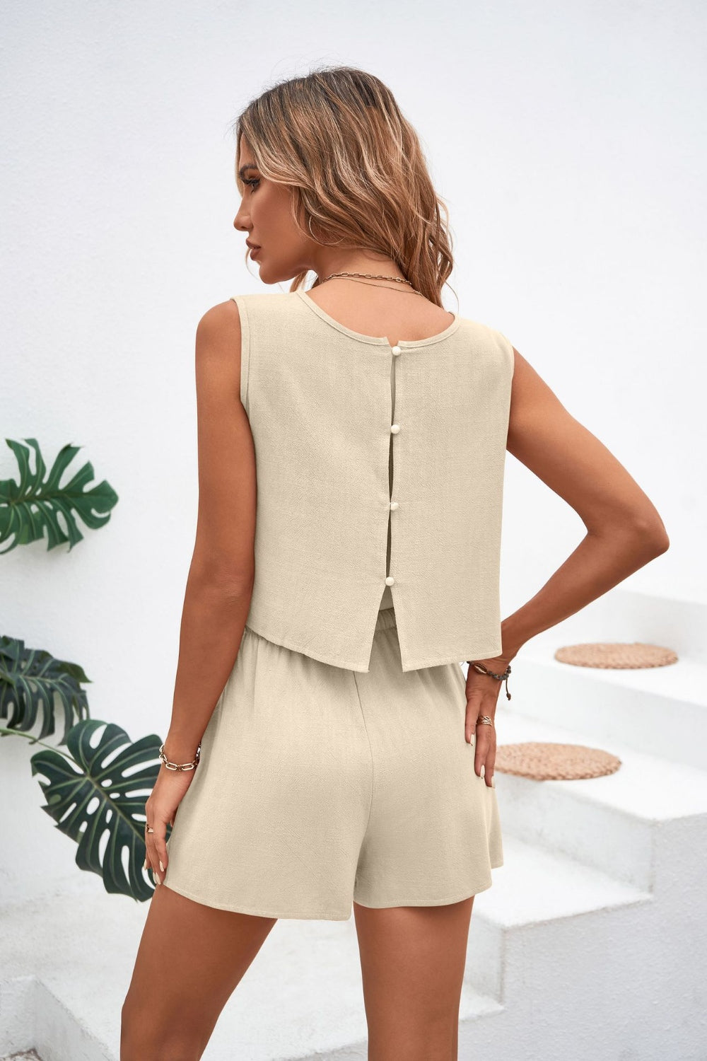 CD | Tricou cu gât rotund și pantaloni scurți cu cordon