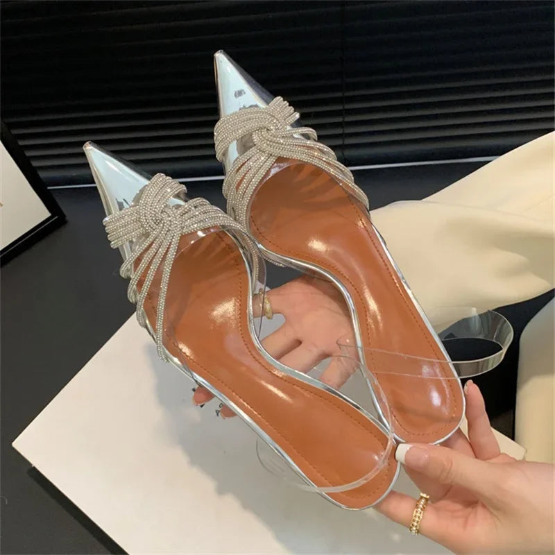 Polished Heels with an Effortless Classic Look