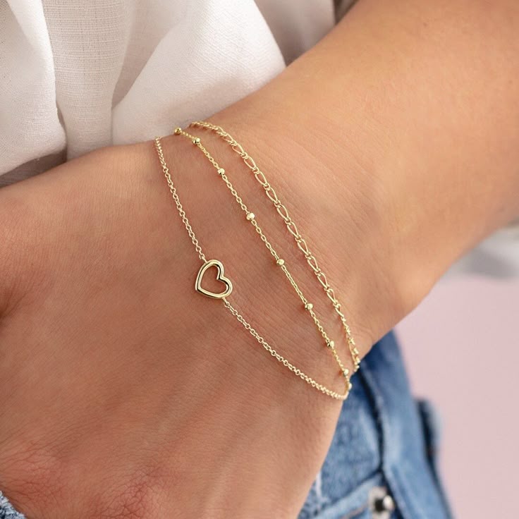 Dainty Heart Charm Bracelet
