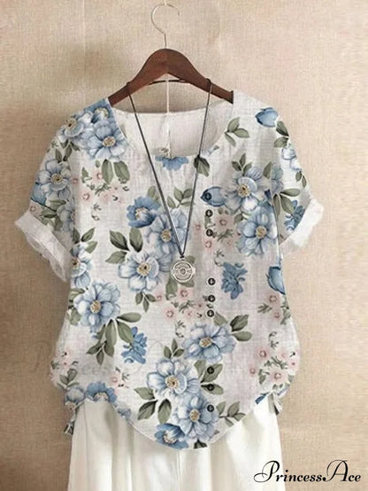 Timeless Vintage Style Blouse