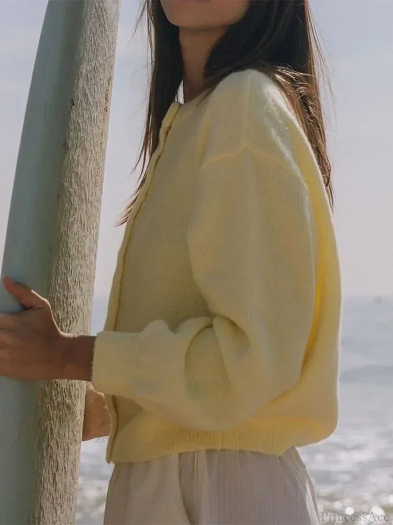 Timeless Vintage Style Cardigan