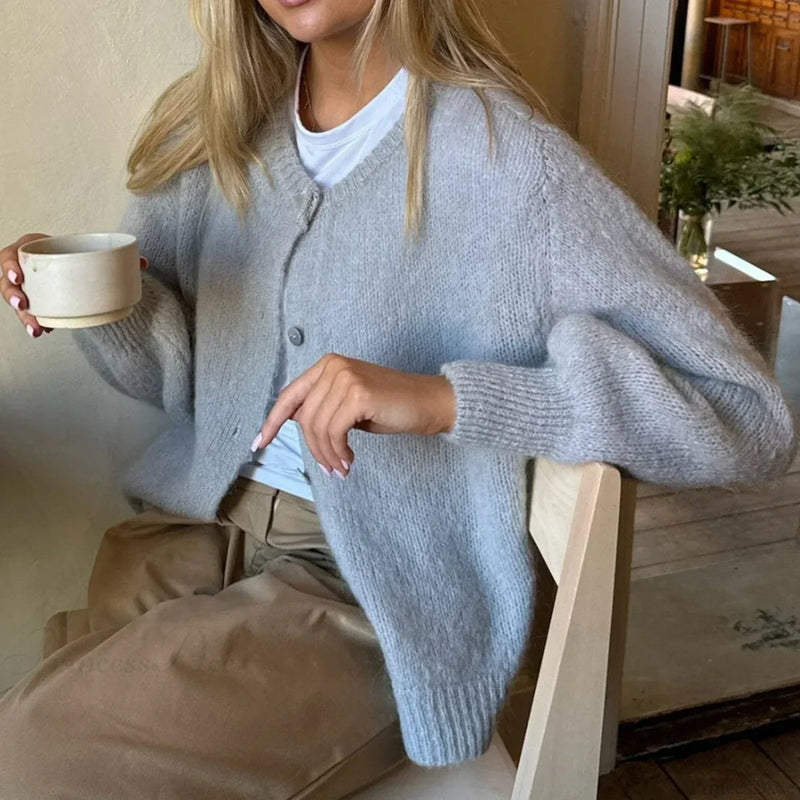 Gracefully Designed Cardigan