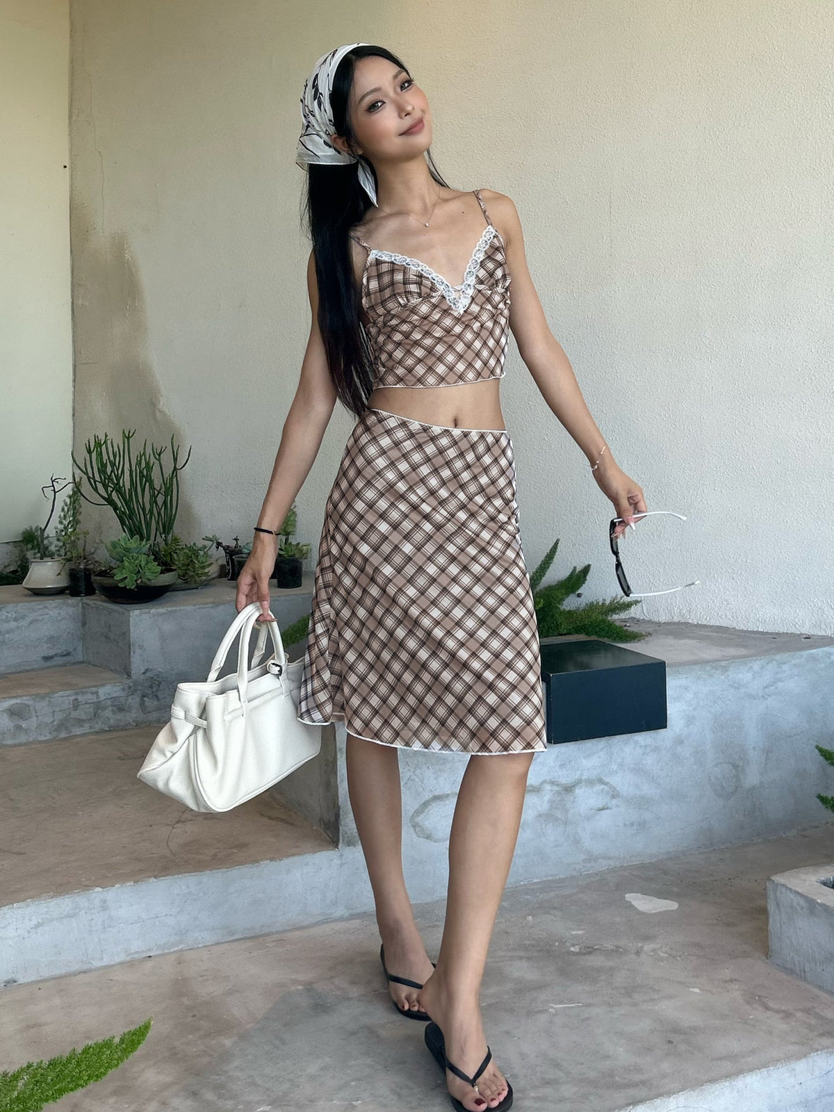 Sophisticated Garment with a Clean Classic Look