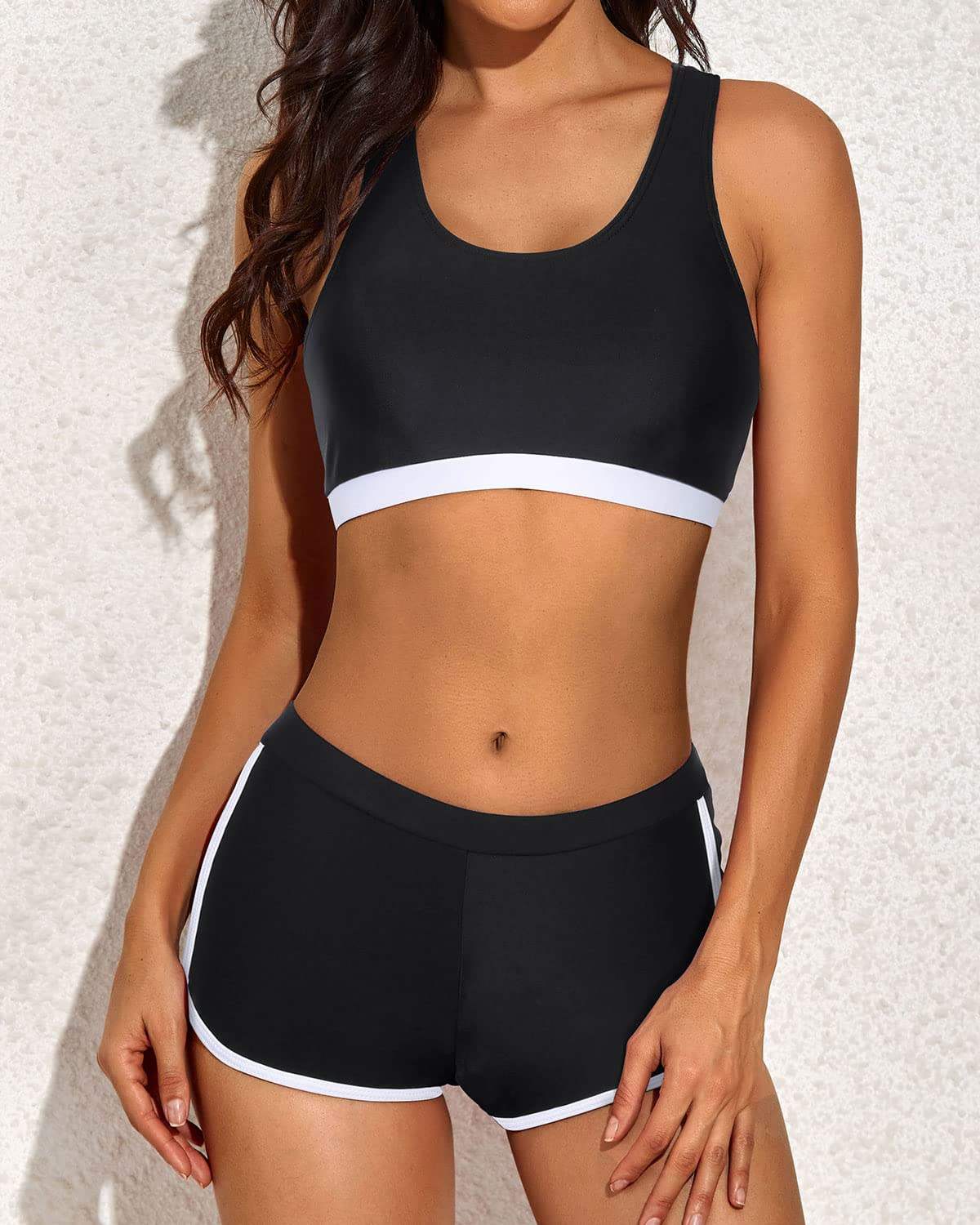 CD | Set sportiv top și pantaloni scurți pentru femei