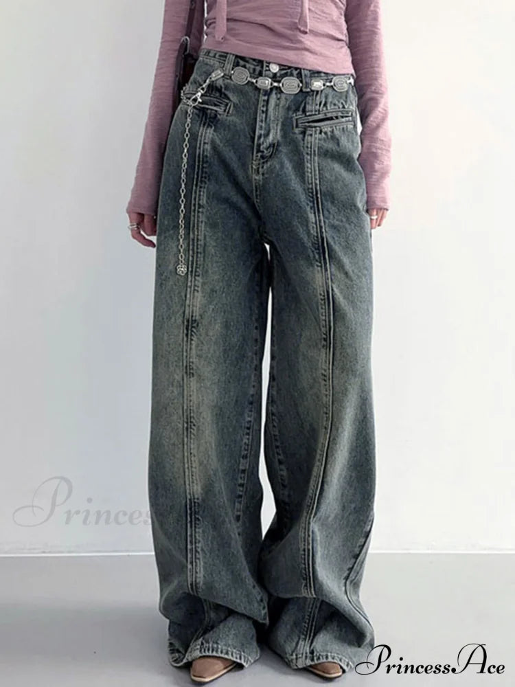 Timeless Vintage Style Garment