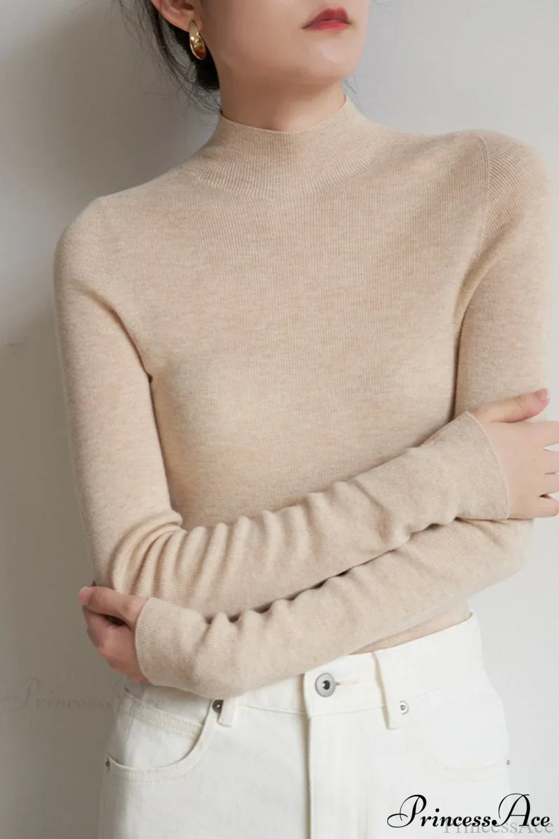 Elegantly Designed Top