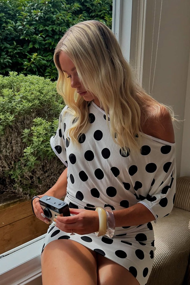 Gracefully Designed Blouse