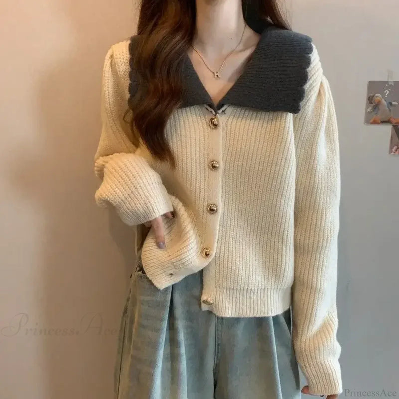 Gracefully Designed Cardigan