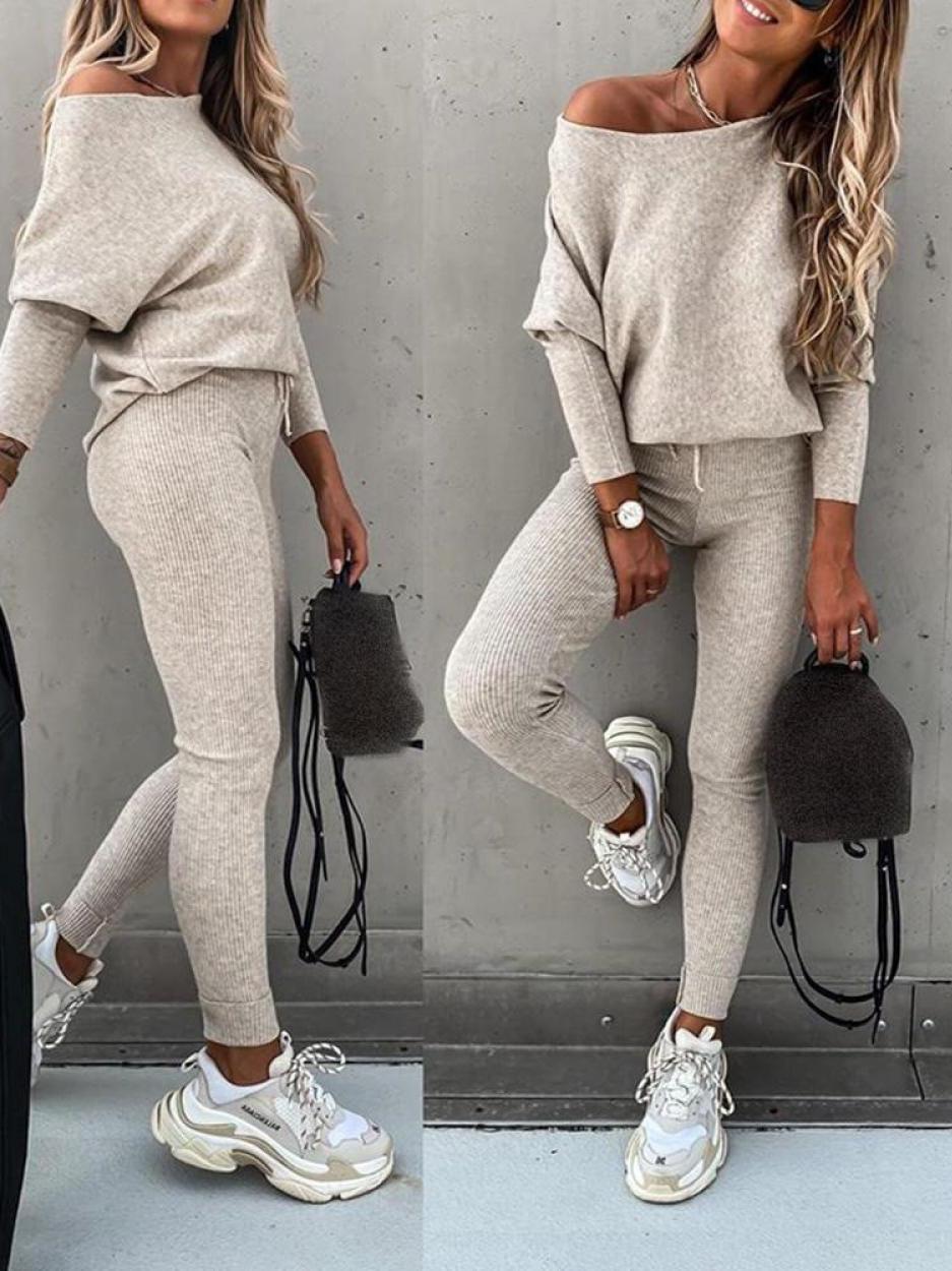 CD | Pulovere și pantaloni skinny pentru femei