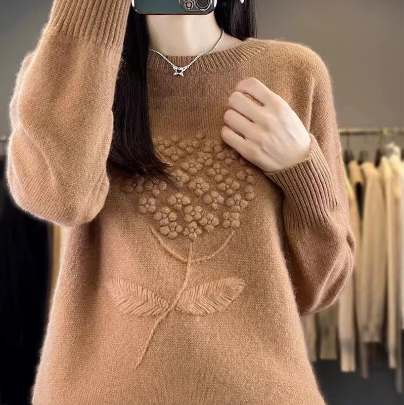 CD | Pulover simplu și elegant
