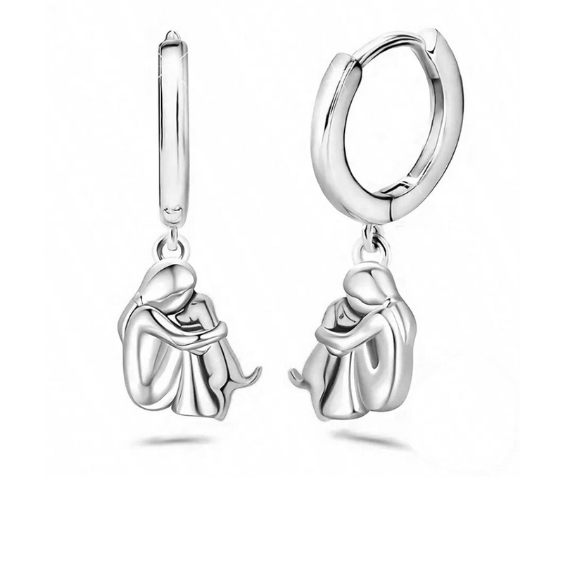 Hug Pendant Necklace With Bonus Earrings ��� Offer