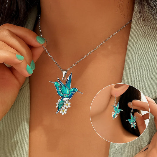 Beautiful Turquoise Hummingbird Necklace With Bonus Earrings ��� Offer