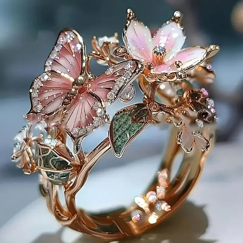 Nature Bright Butterfly Zirconia Ring | Gold