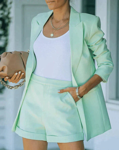 CD | Set blazer și pantaloni scurți