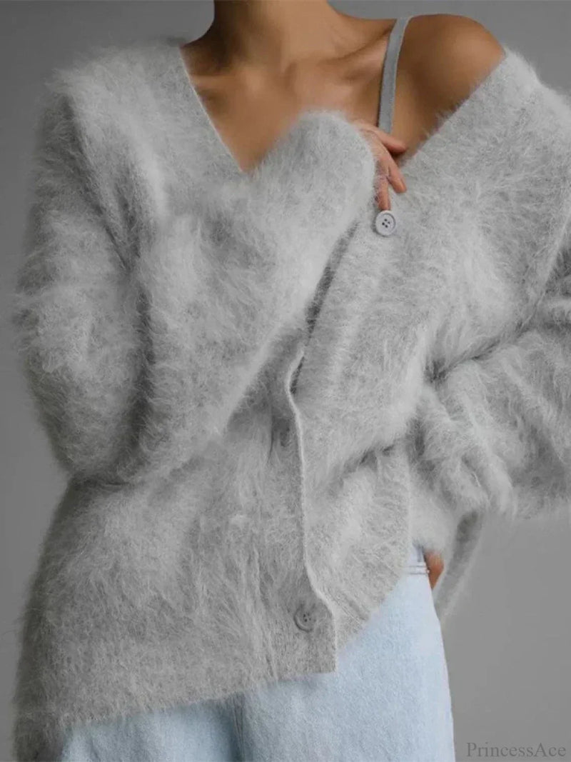 Elegantly Designed Cardigan