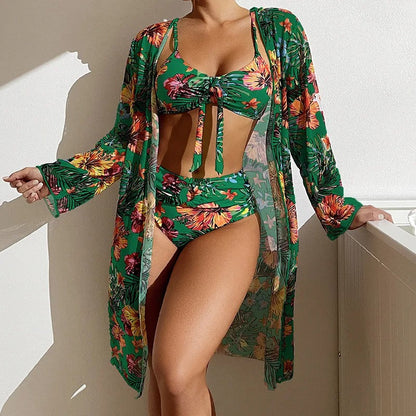 CD | Bikini floral din 3 piese cu cover-up