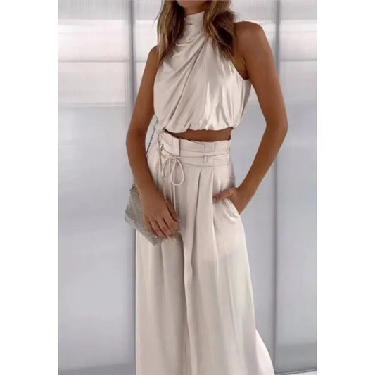 CD | Crop top cu halterneck și set de picioare largi