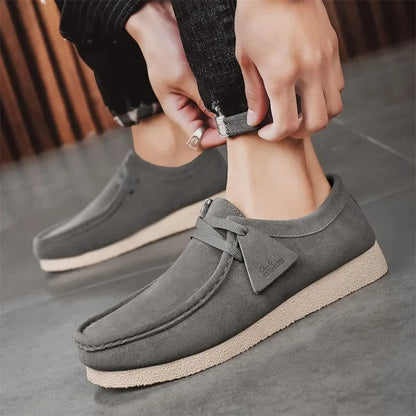CD | Adidași slip-on din piele de căprioară