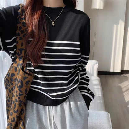 CD | Pulover solid cu gât rotund