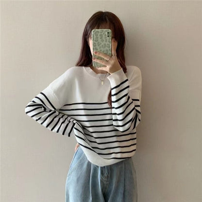 CD | Pulover solid cu gât rotund