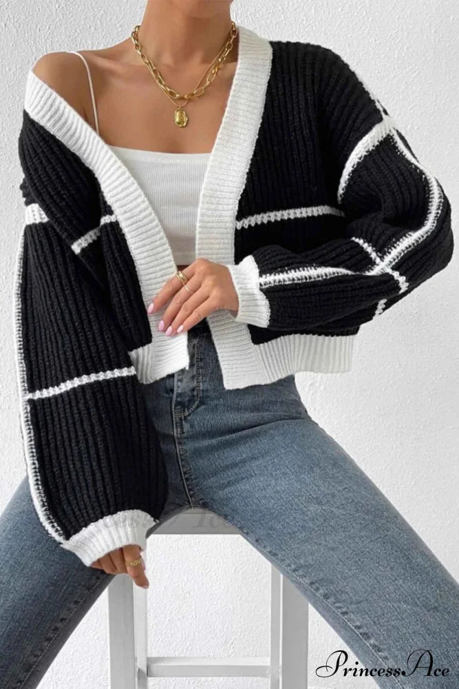 Gracefully Designed Cardigan