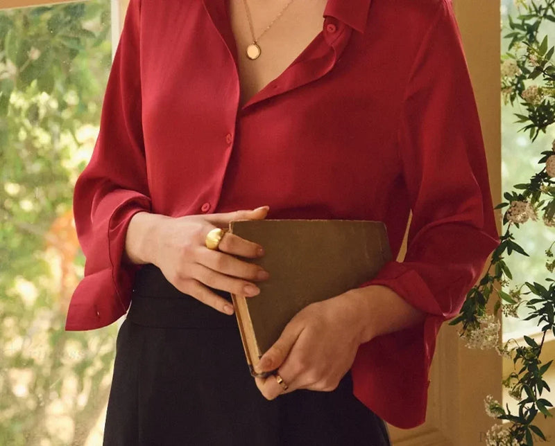 Timeless Vintage Style Blouse