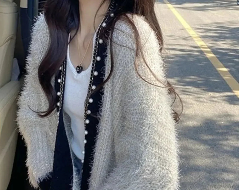 Timeless Vintage Style Cardigan