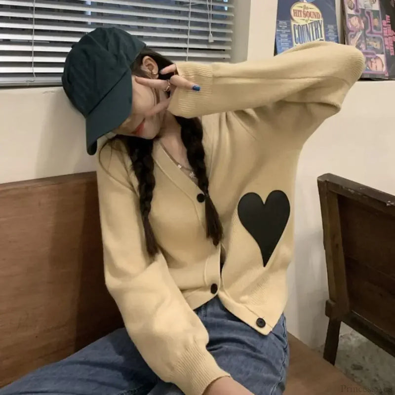 Gracefully Designed Cardigan