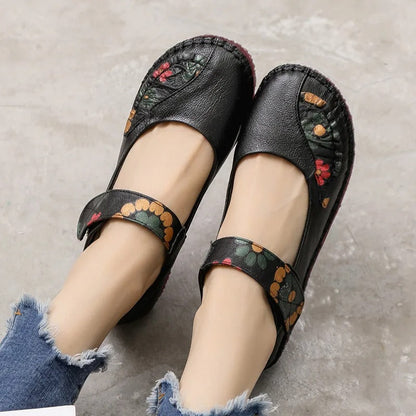 CD | Pantofi slip-on cu decupaj floral