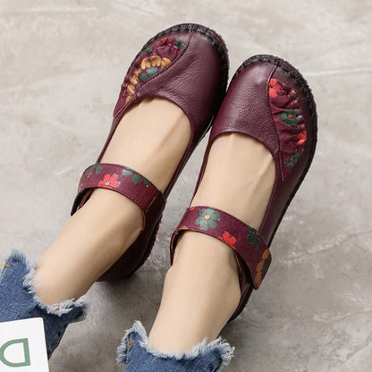 CD | Pantofi slip-on cu decupaj floral
