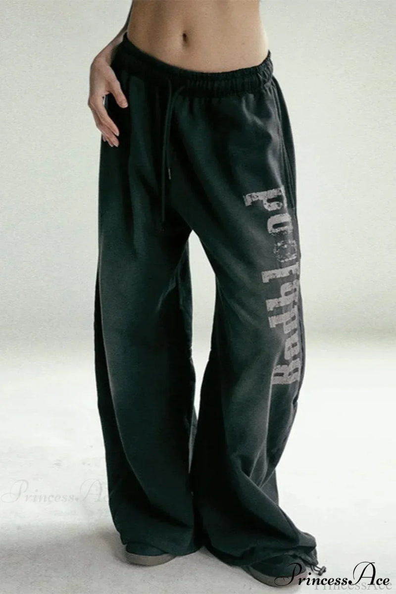 Elegantly Designed Pants