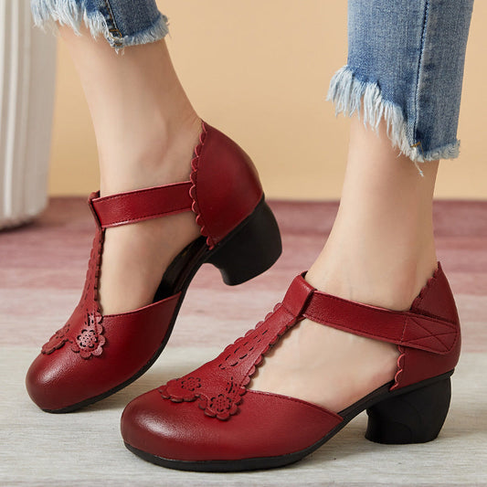 CD | Pantofi casual de epocă în stil atemporal cu tocuri