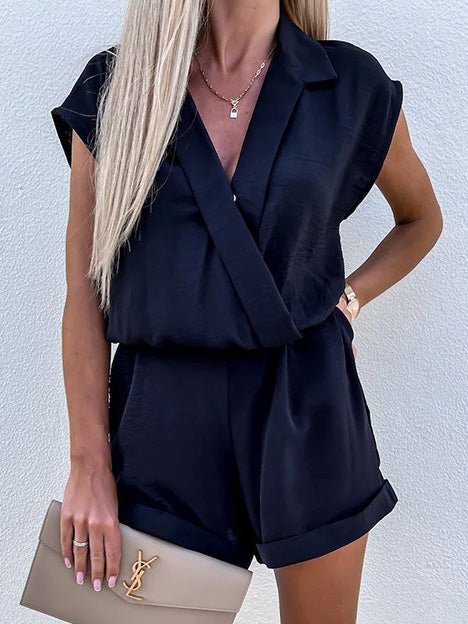 CD | Salopetă atemporală și elegantă