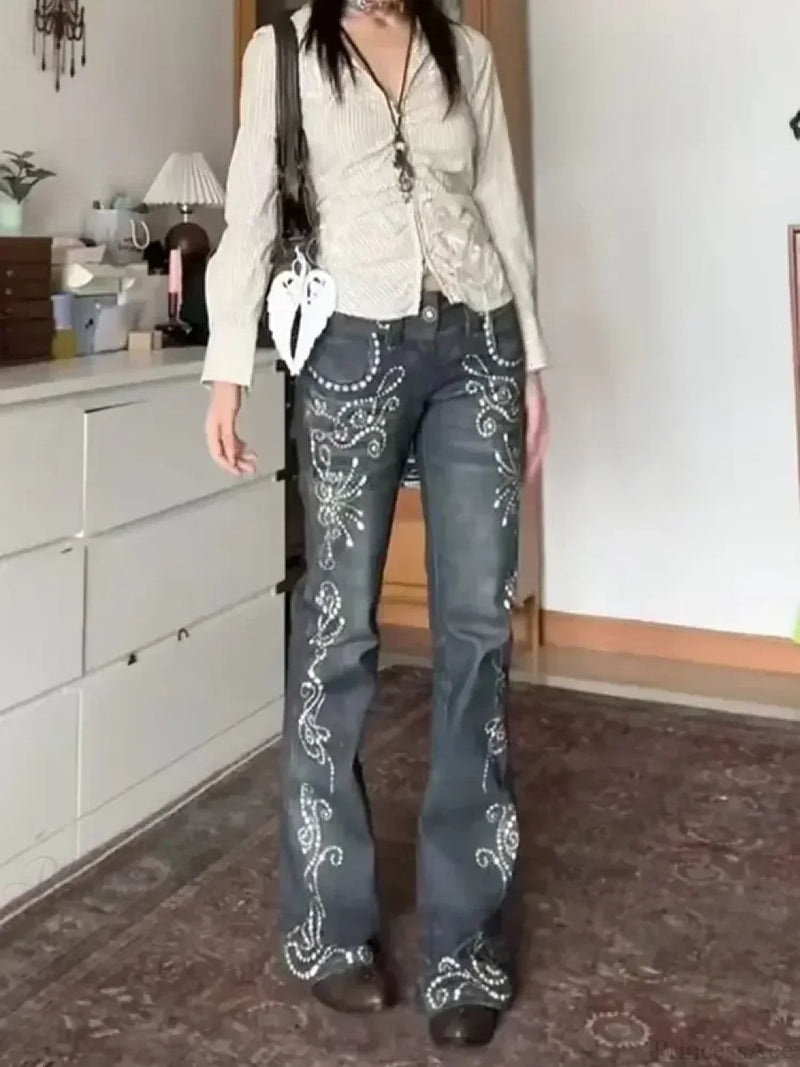 Elegantly Designed Pants